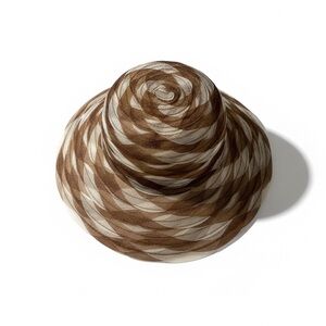 VTG 90s Swan Hat Chic Women's Brown and Cream Sun Hat